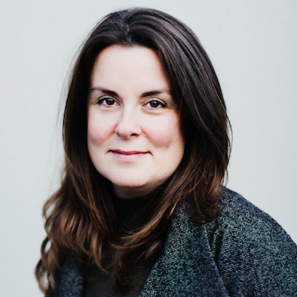 Melis Senova