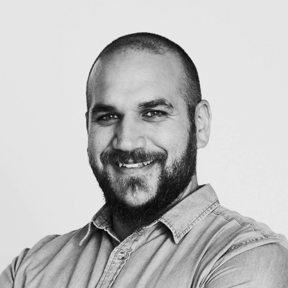 Photo of Joe Sciglitano with a black and white filter