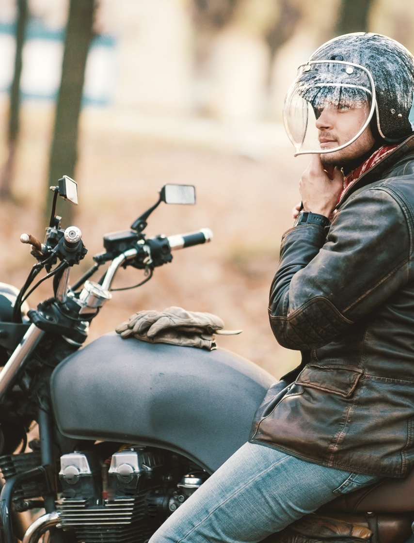 Comment financer sa première voiture ou sa moto ? LCL Banque et Assurance