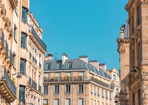 « Pourquoi et comment investir dans l’immobilier en 2025 ? »