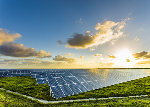 Panneaux photovoltaïques : une énergie qui prend du poids