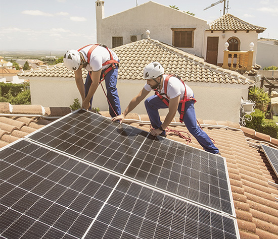 Prêt panneaux photovoltaïques LCL Banque et Assurance