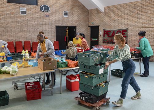 Dons aux associations  : tendances et chiffres clés - LCL Banque et Assurance