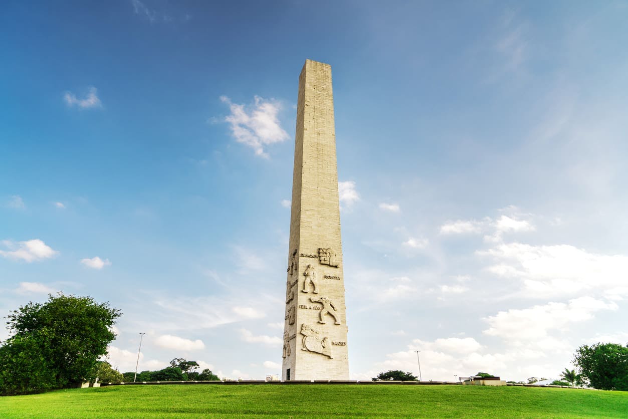 Obelisco do parque Ibirapuera em São Paulo