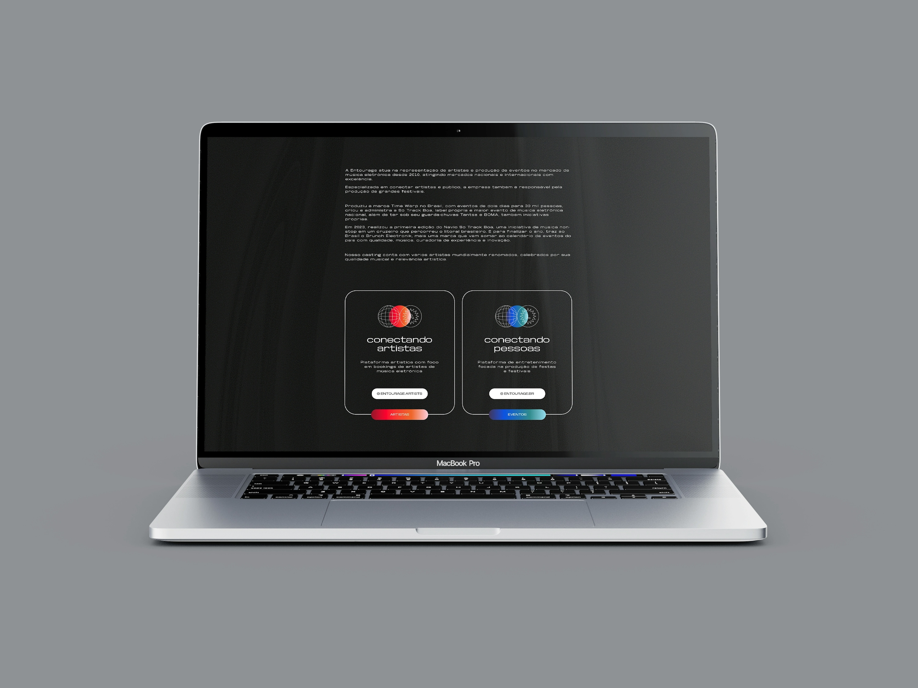 Entourage Macbook Mockup 