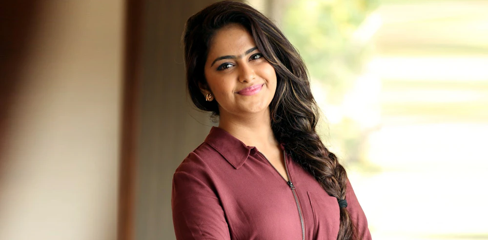 Avika Gor apologises to Farrhana Bhatt