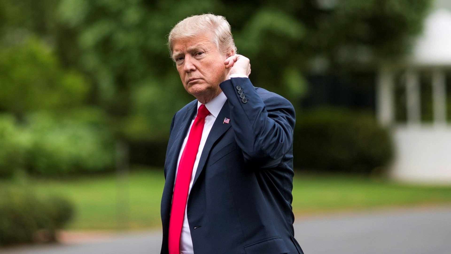 Trump’s $5,000 Midterm Gamble