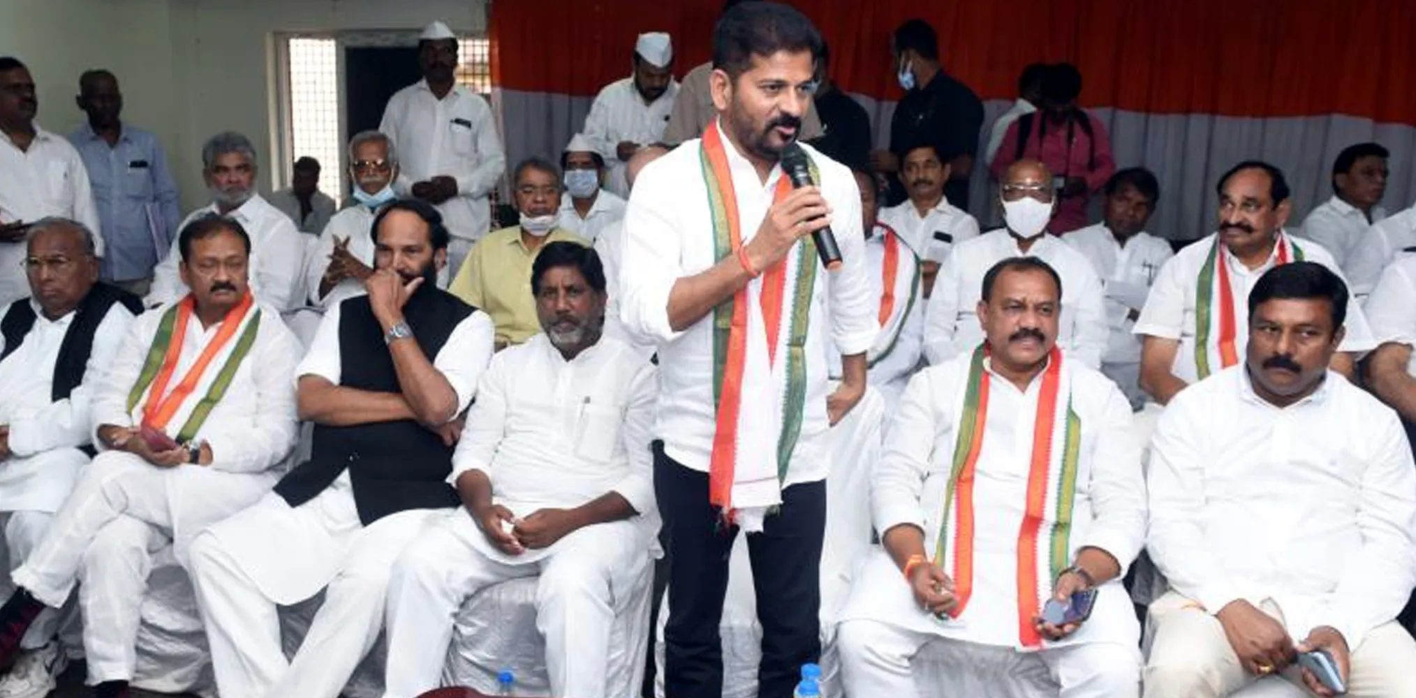 Congress bags 60 municipalities, 3 corporations in T'gana