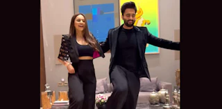 Rakul Preet enjoys a much-needed escape with hubby