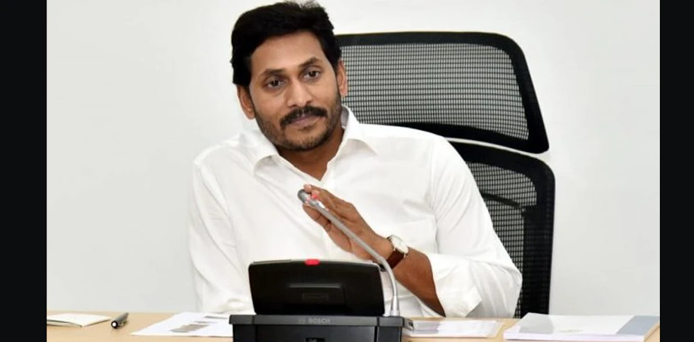 YSRCP complains to I&B Ministry against Telugu channel