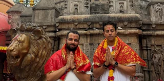 Salim Merchant gets trolled for visiting Mandir
