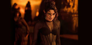 Priyanka’s Fiery Mandakini Debuts