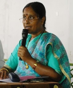 Surekha denies link with social media posts in her name