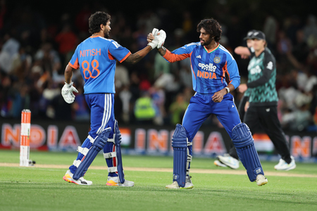 2nd T20I: India Outclass NZ Again