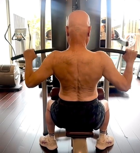 Anupam Kher celebrates his ‘tiny new muscles’