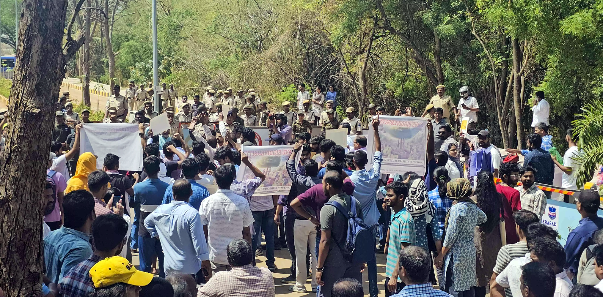 Varsity land row deepens in Telangana