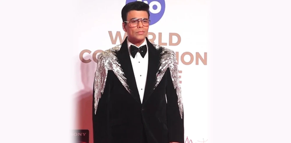 KJo unfollows SRK, Alia, Kareena on Instagram