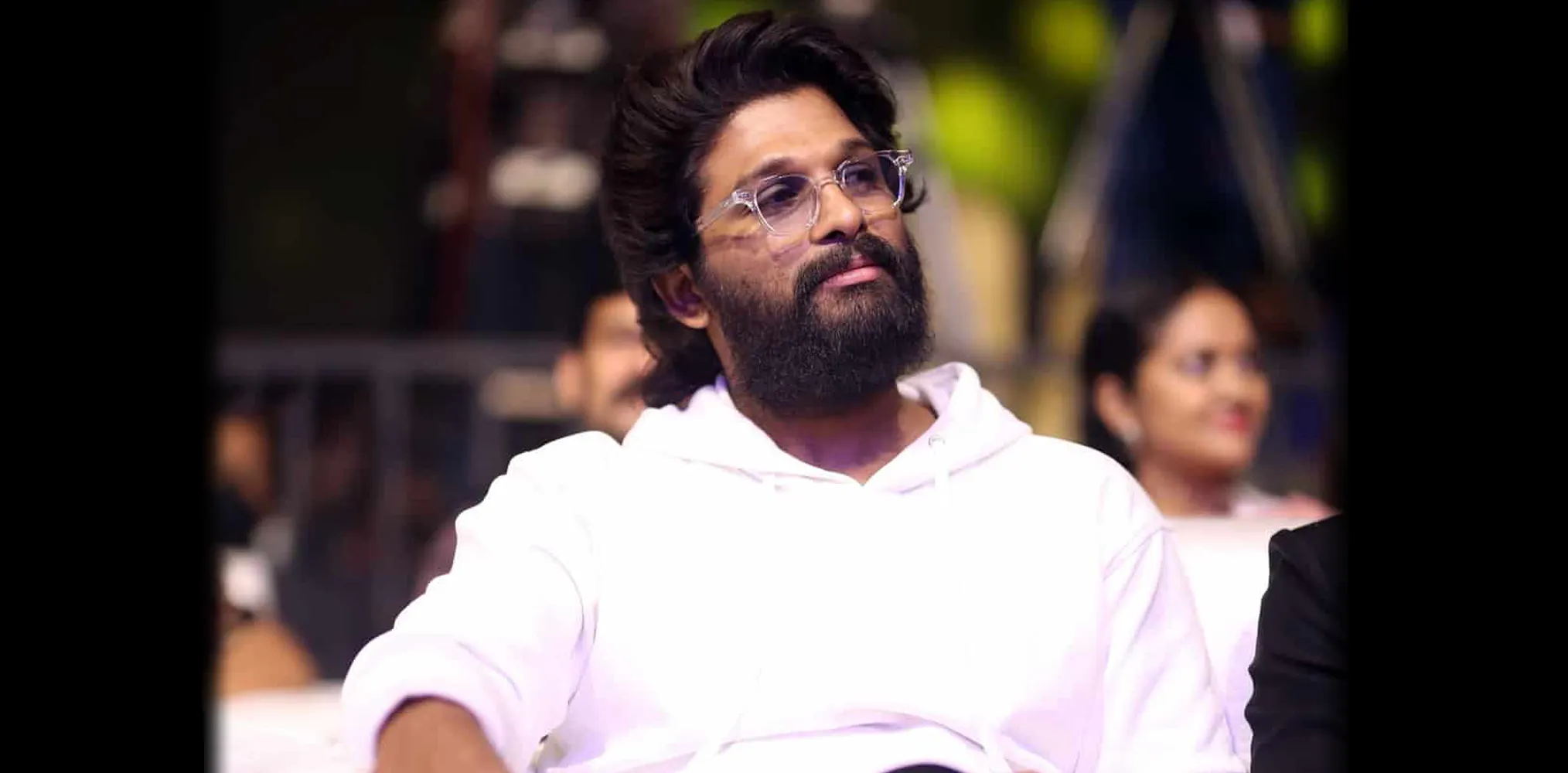 అల్లు అర్జున్‌ రాజకీయ ఎంట్రీ కేవలం...!