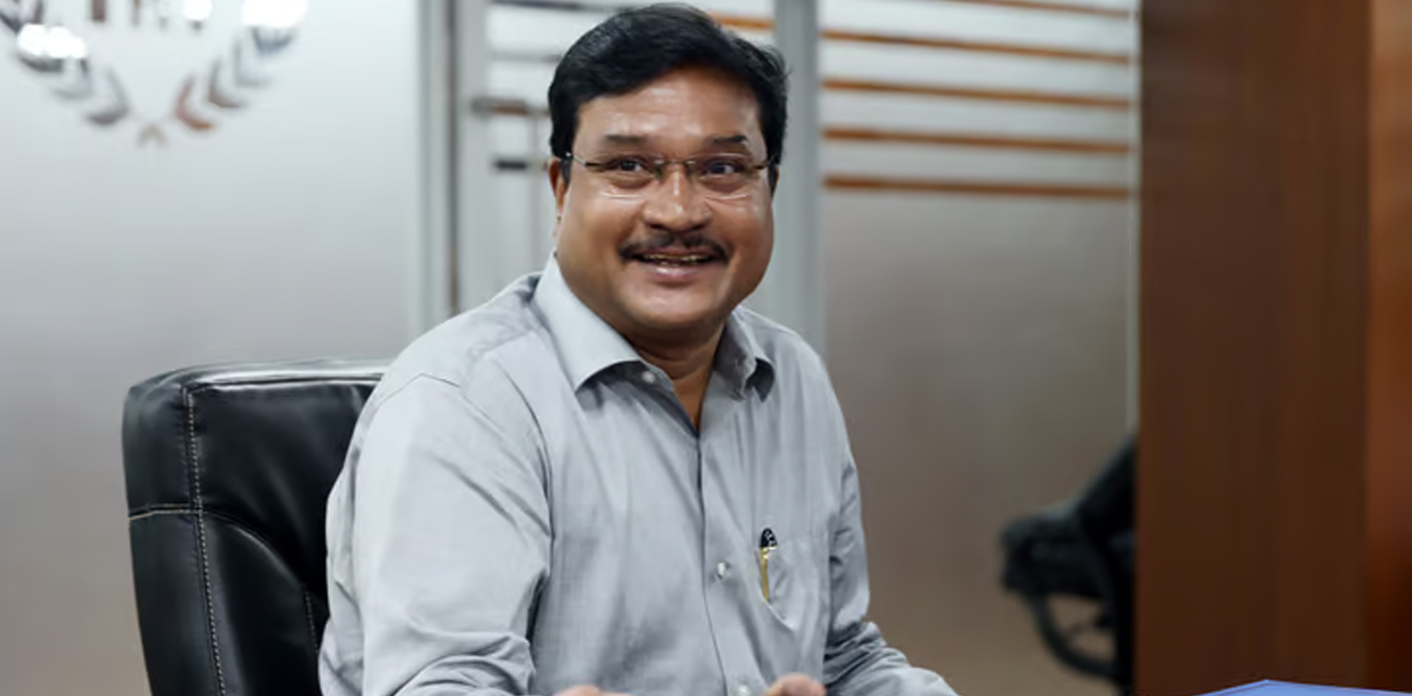 Hydra commissioner’s gunman critical