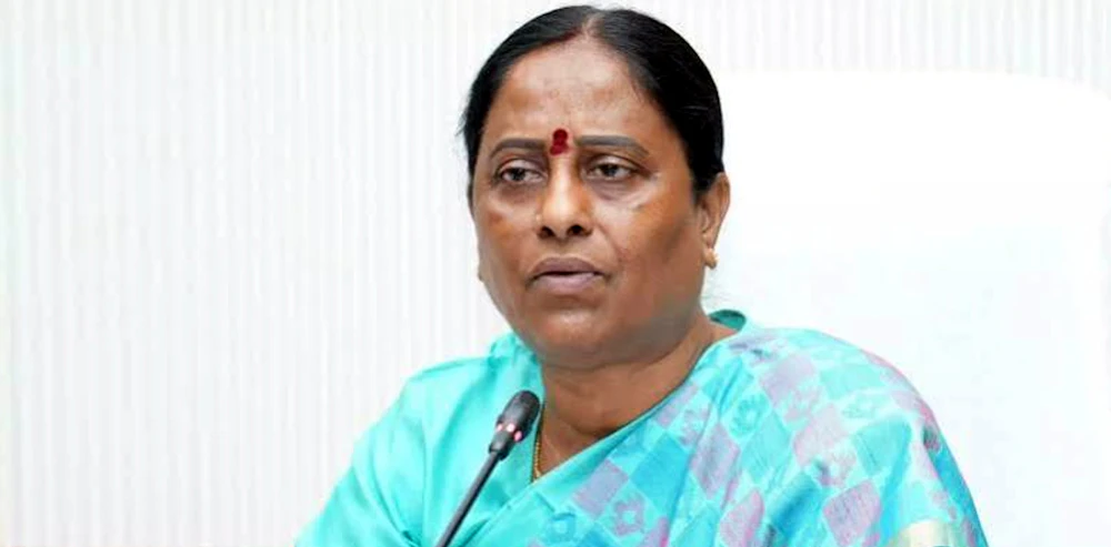 Konda Surekha: Will not quit Congress