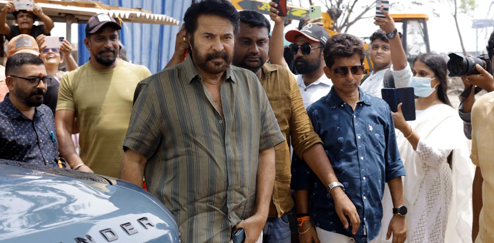 Mammootty Signs Off from 'Om'