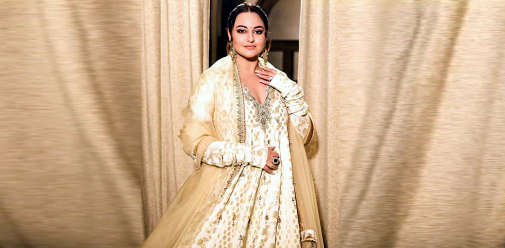 What made Sonakshi Sunday morning happy