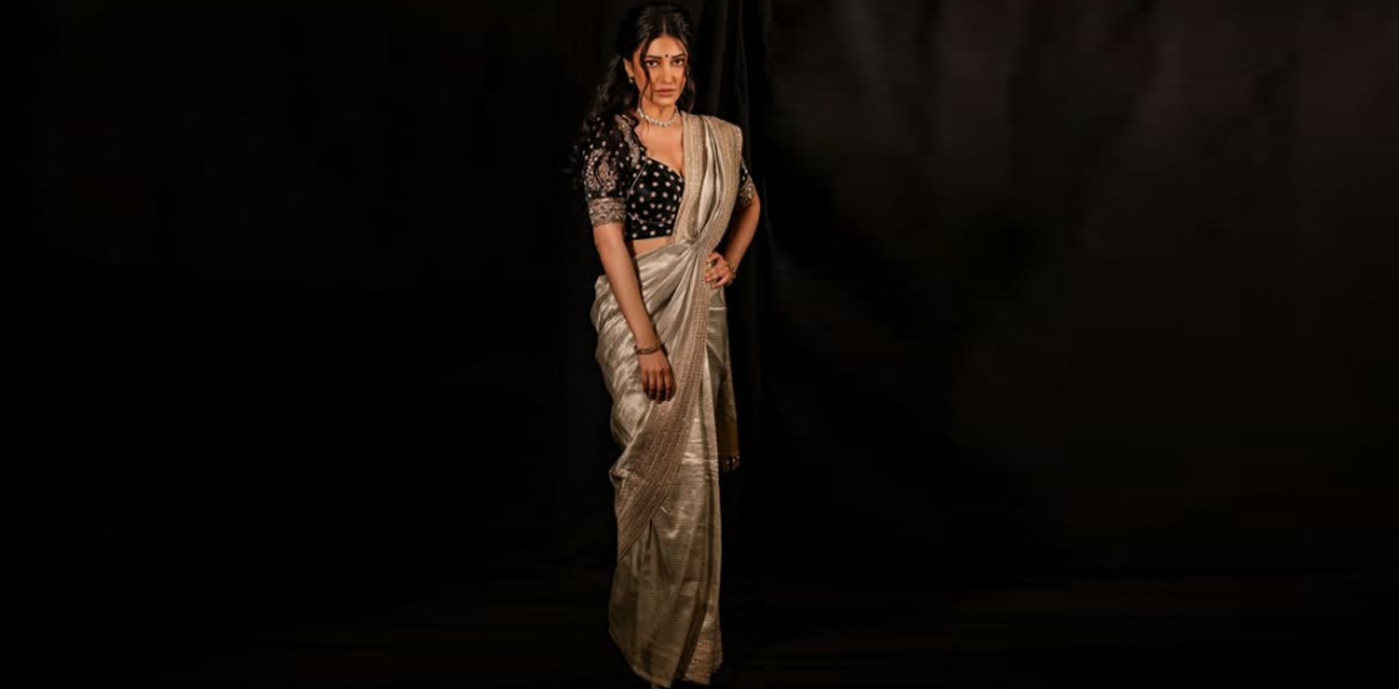 Shruti Haasan in chill mode