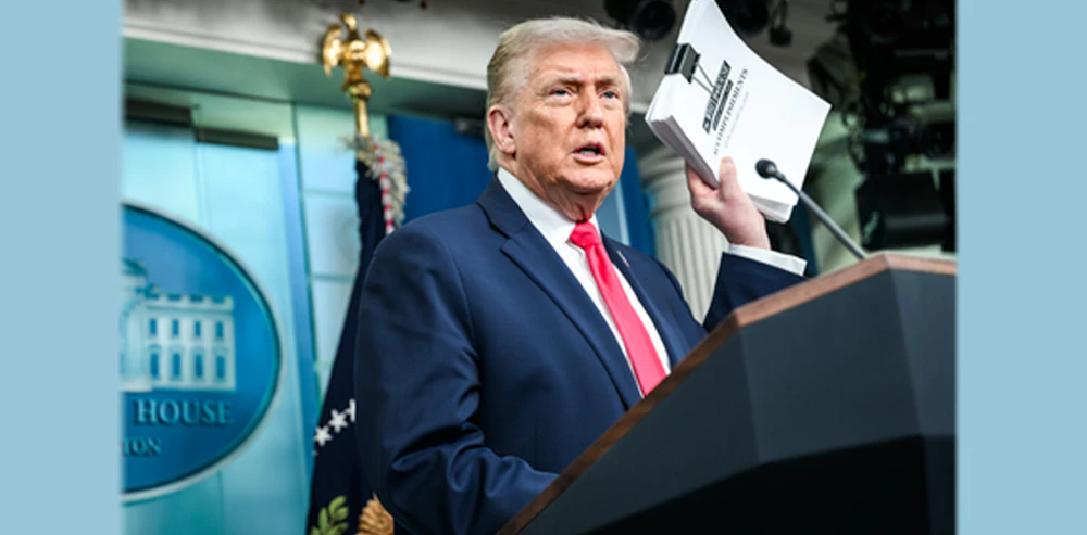 Trump Backs New H-1B Fee Push