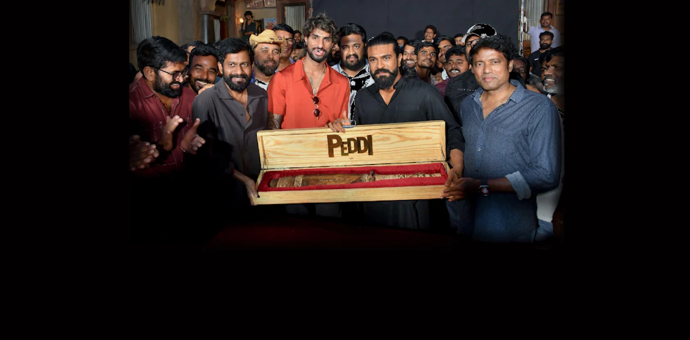 RC gifts 'Peddi' cricket bat to Tilak Varma!