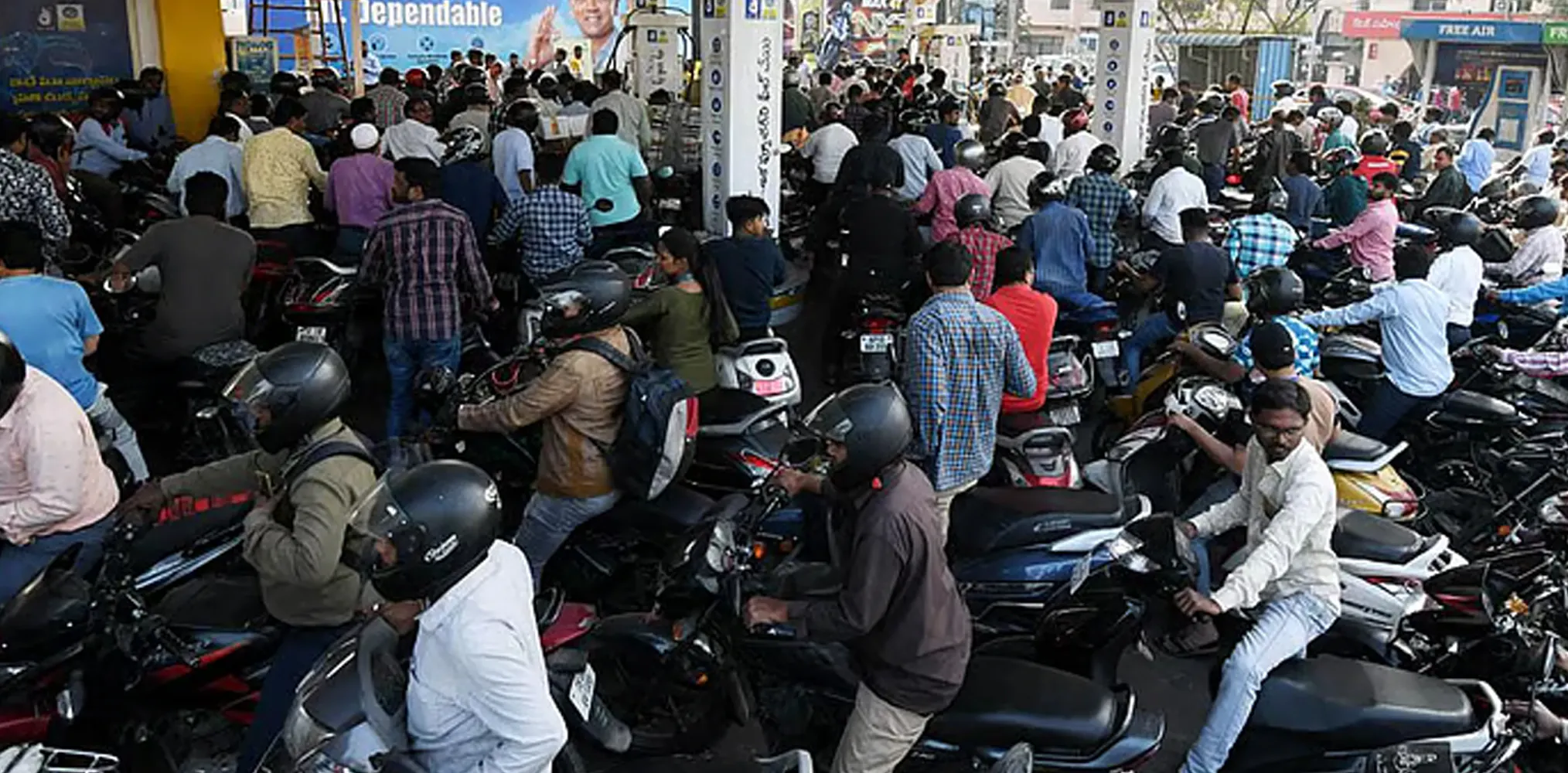 Fuel Rush Triggers Chaos in Hyderabad