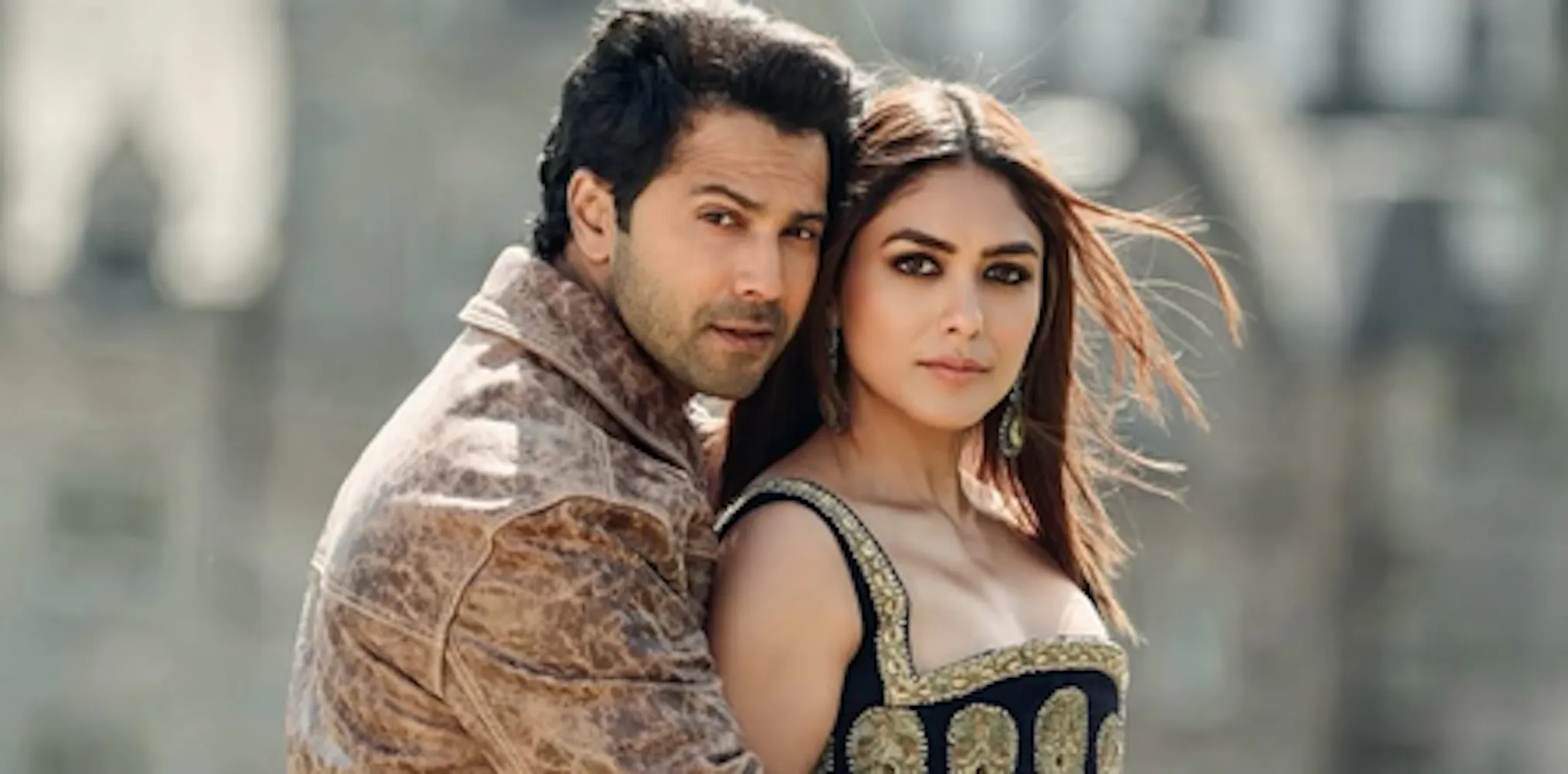 Viral Love: Varun & Mrunal Trend Big