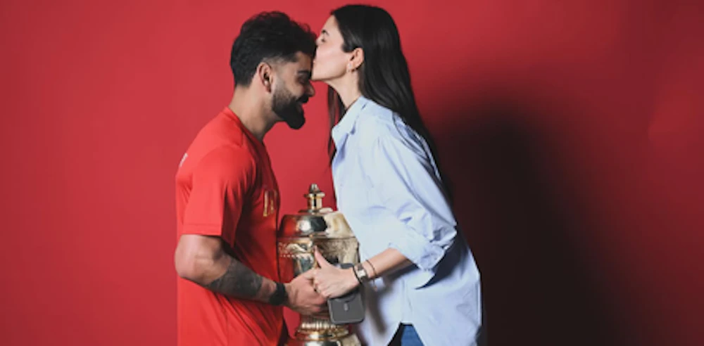 Anushka’s Sweet Kiss for Virat After RCB’s win