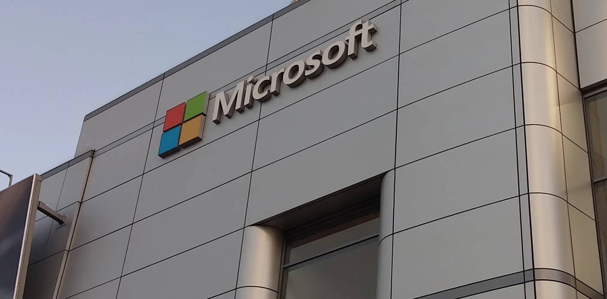 Microsoft announces 4,800 layoffs