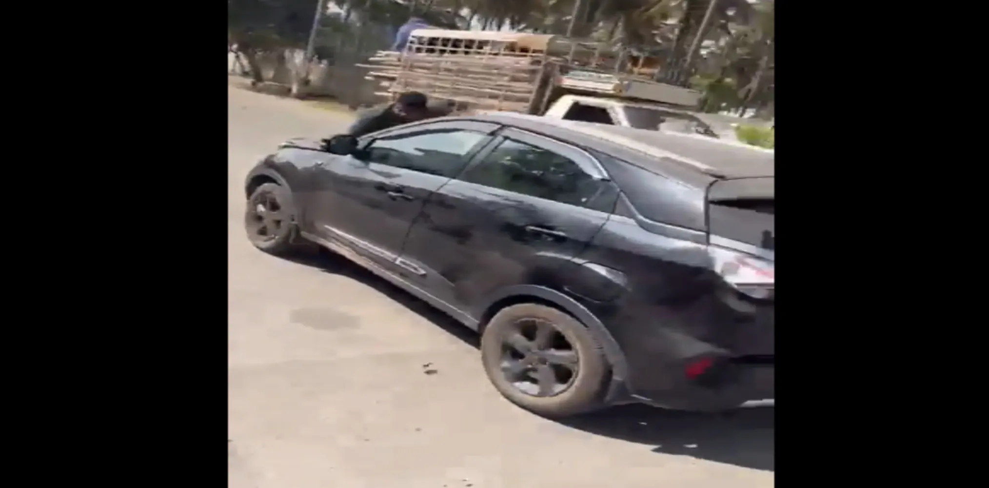 Speeding car kills MBBS student in Hyd