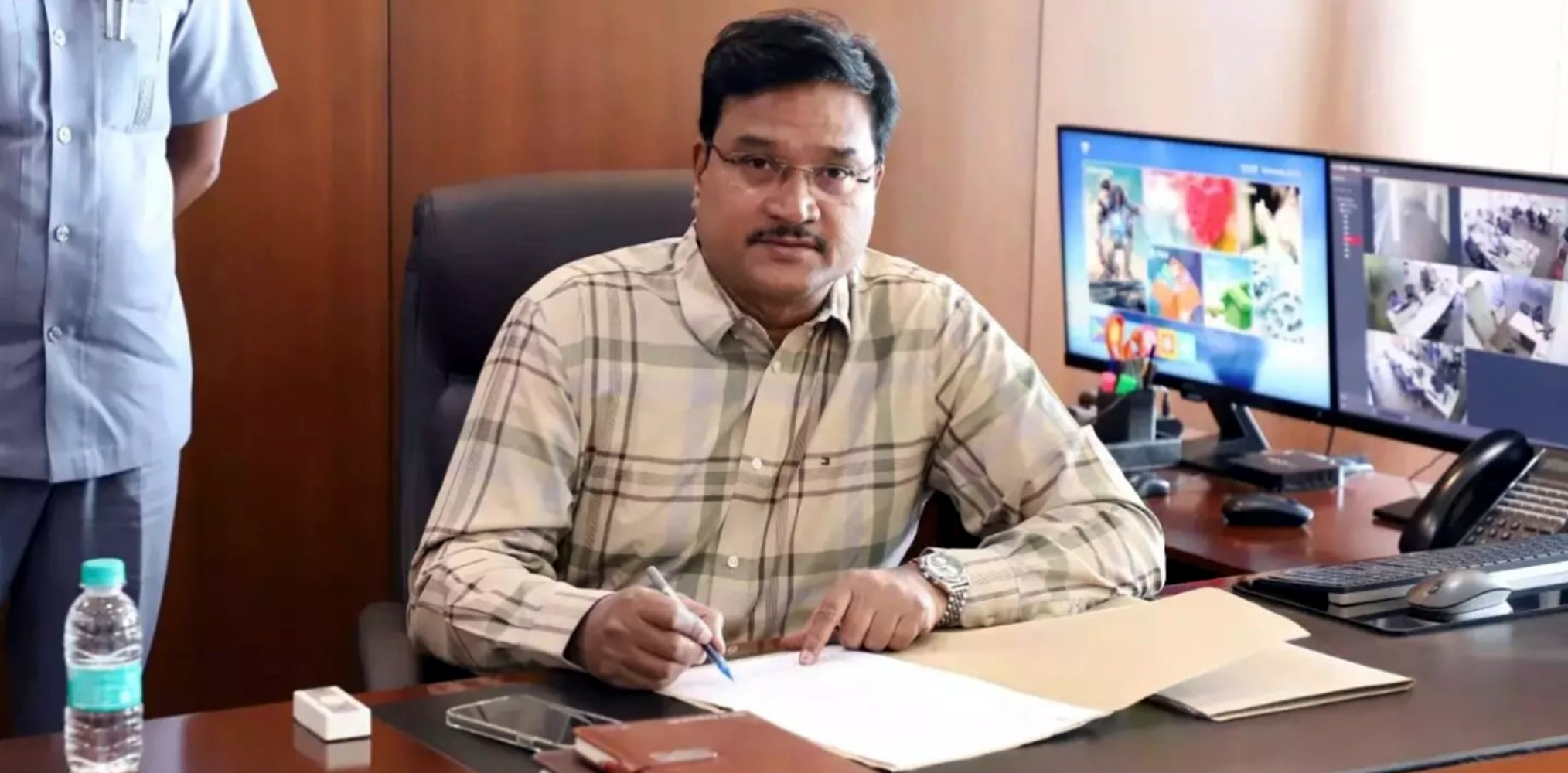 Relief for HYDRAA Chief as HC Stays Order