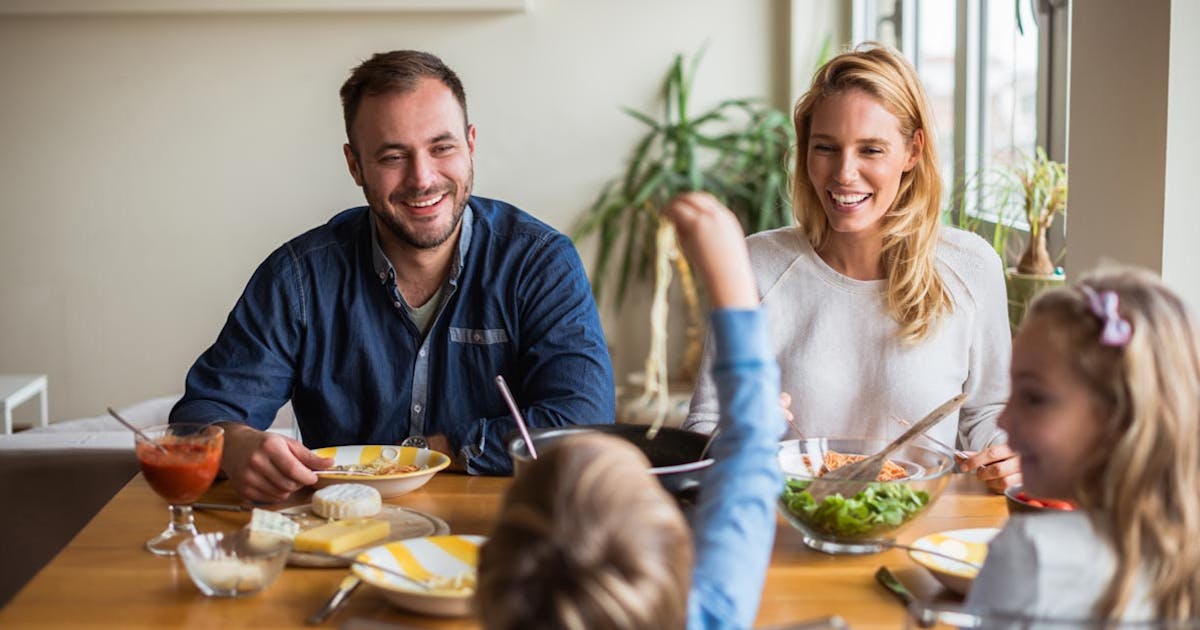 5 Reasons Eating Regular Meals Helps You Lose Weight