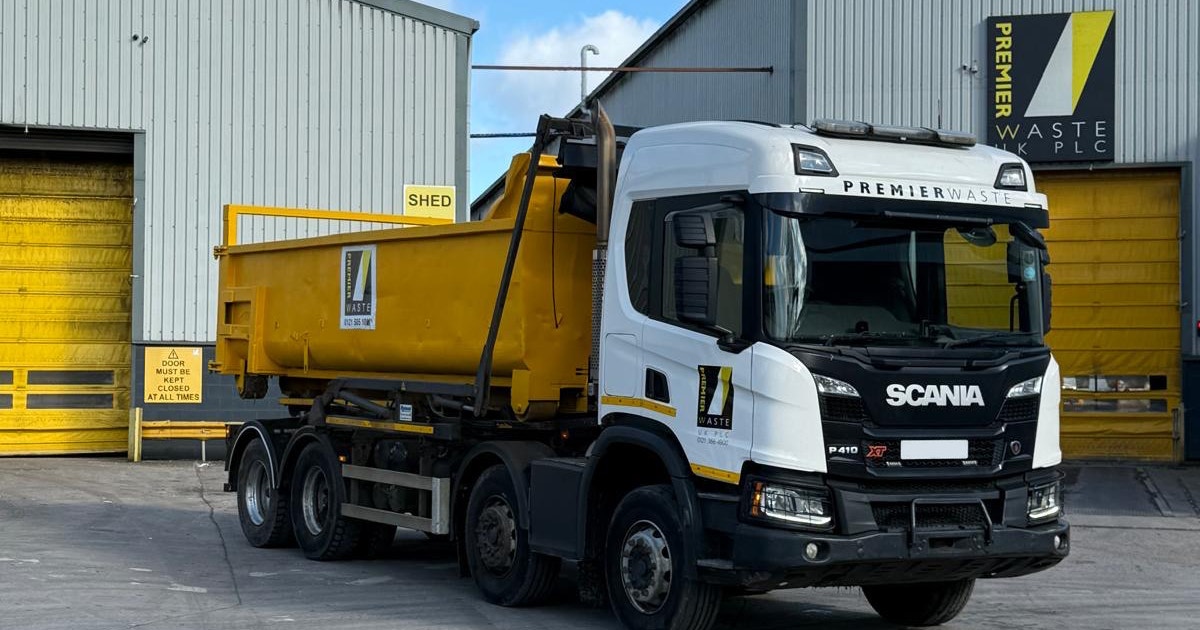 Roll-on / Roll-off truck