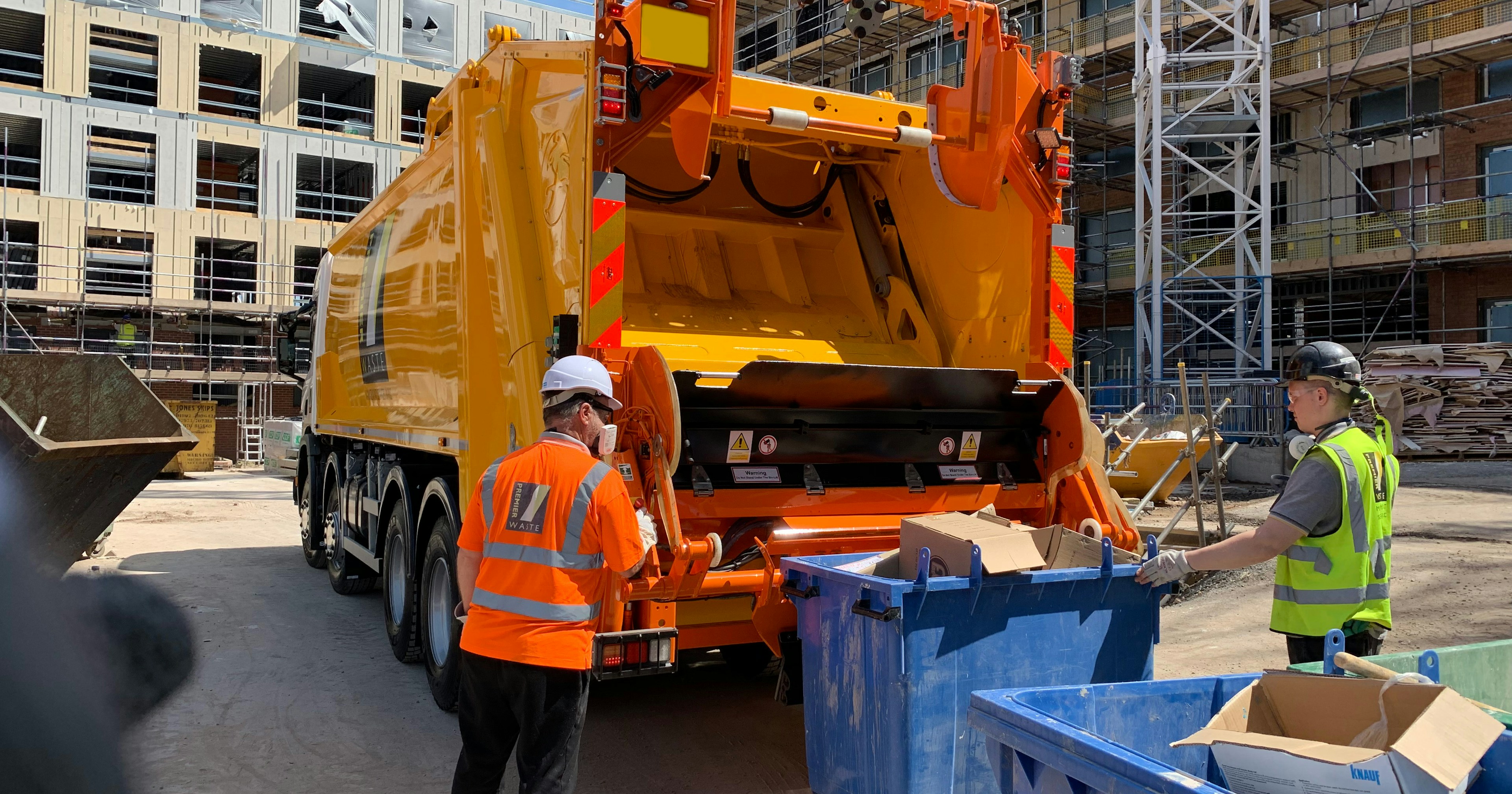 Wheelie bin collection truck