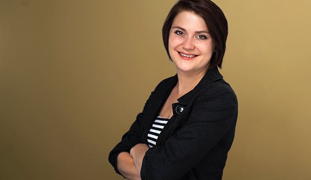 Image de la barre latérale | Anissa Fröhlich, responsable marketing de PREOs