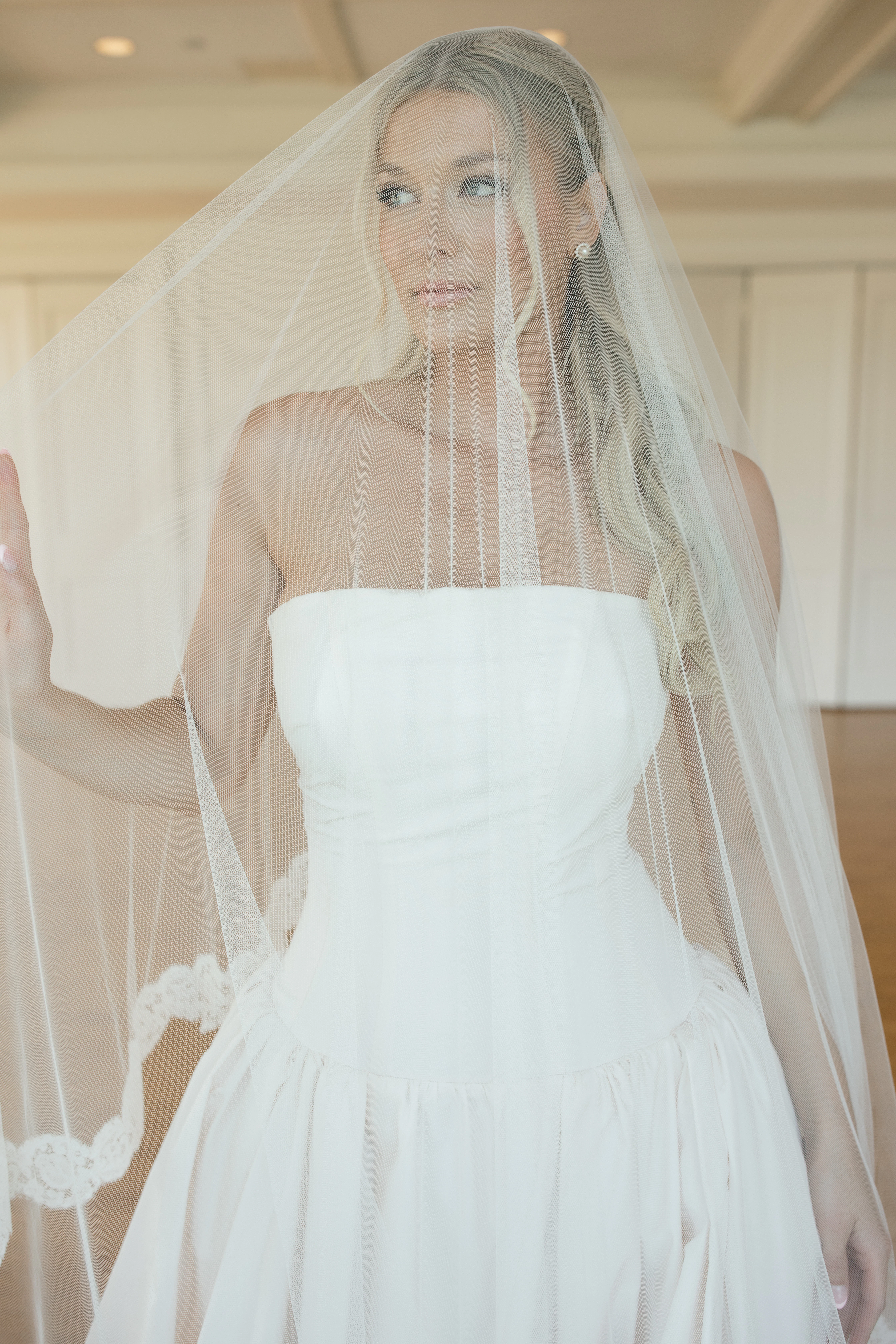 Bride at Woodhill Country Club