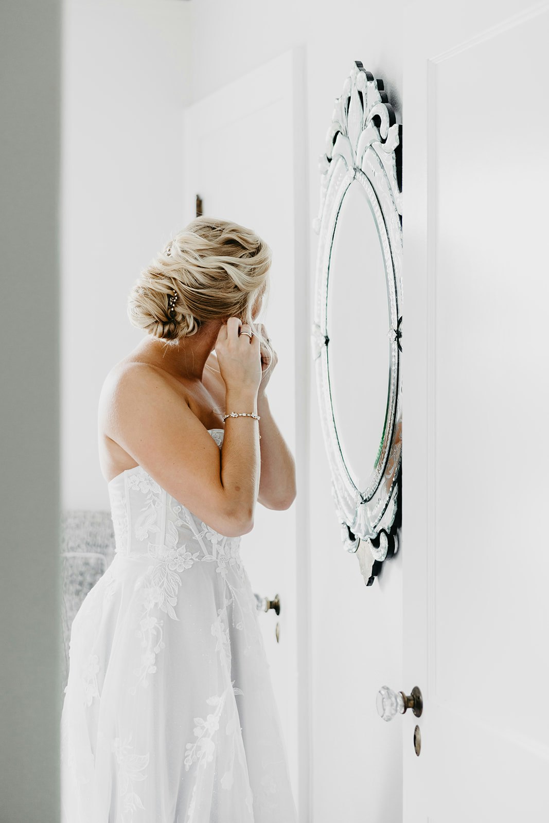 Bridal Hair and Makeup MPLS