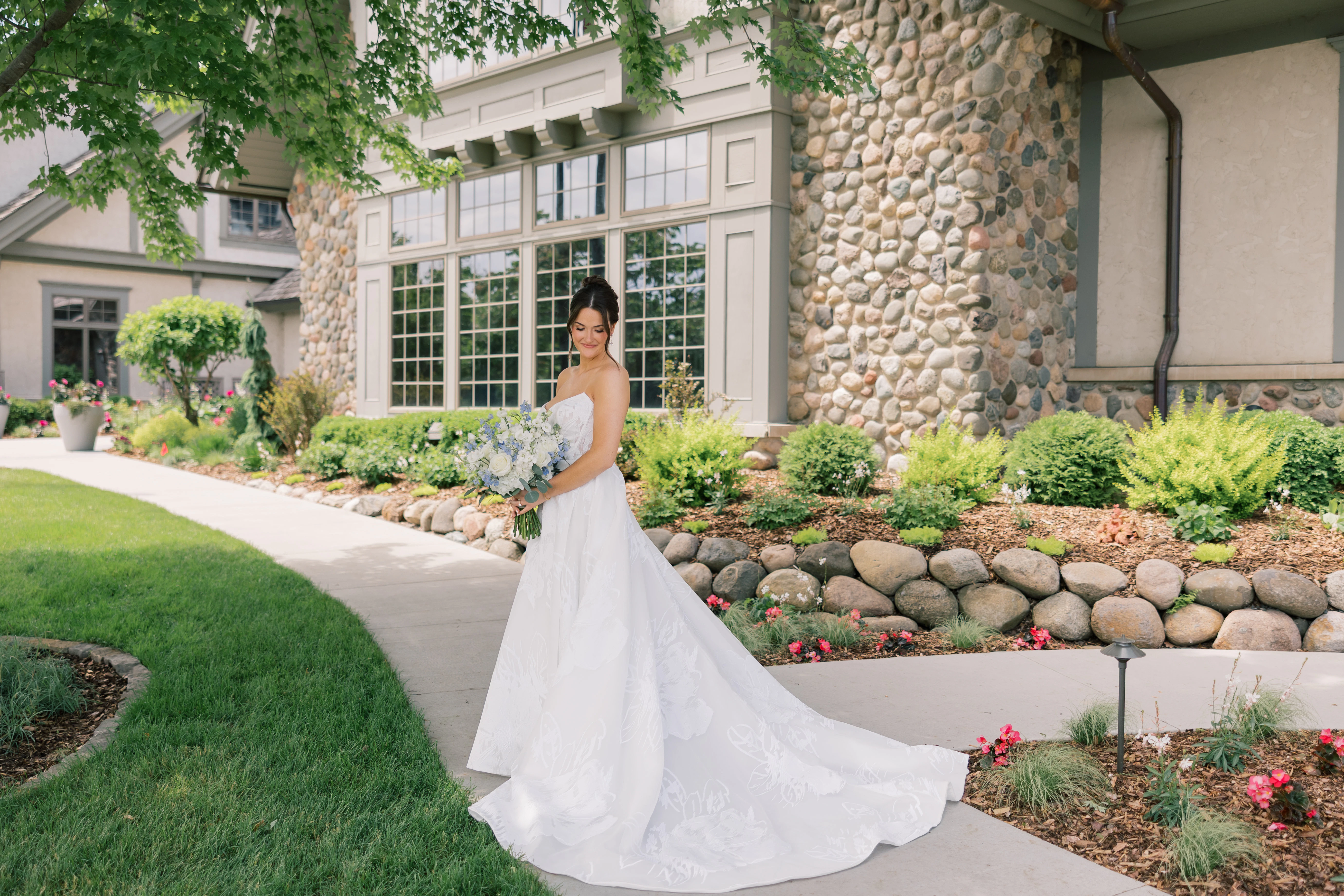 Bride at Rush Creek Golf Club