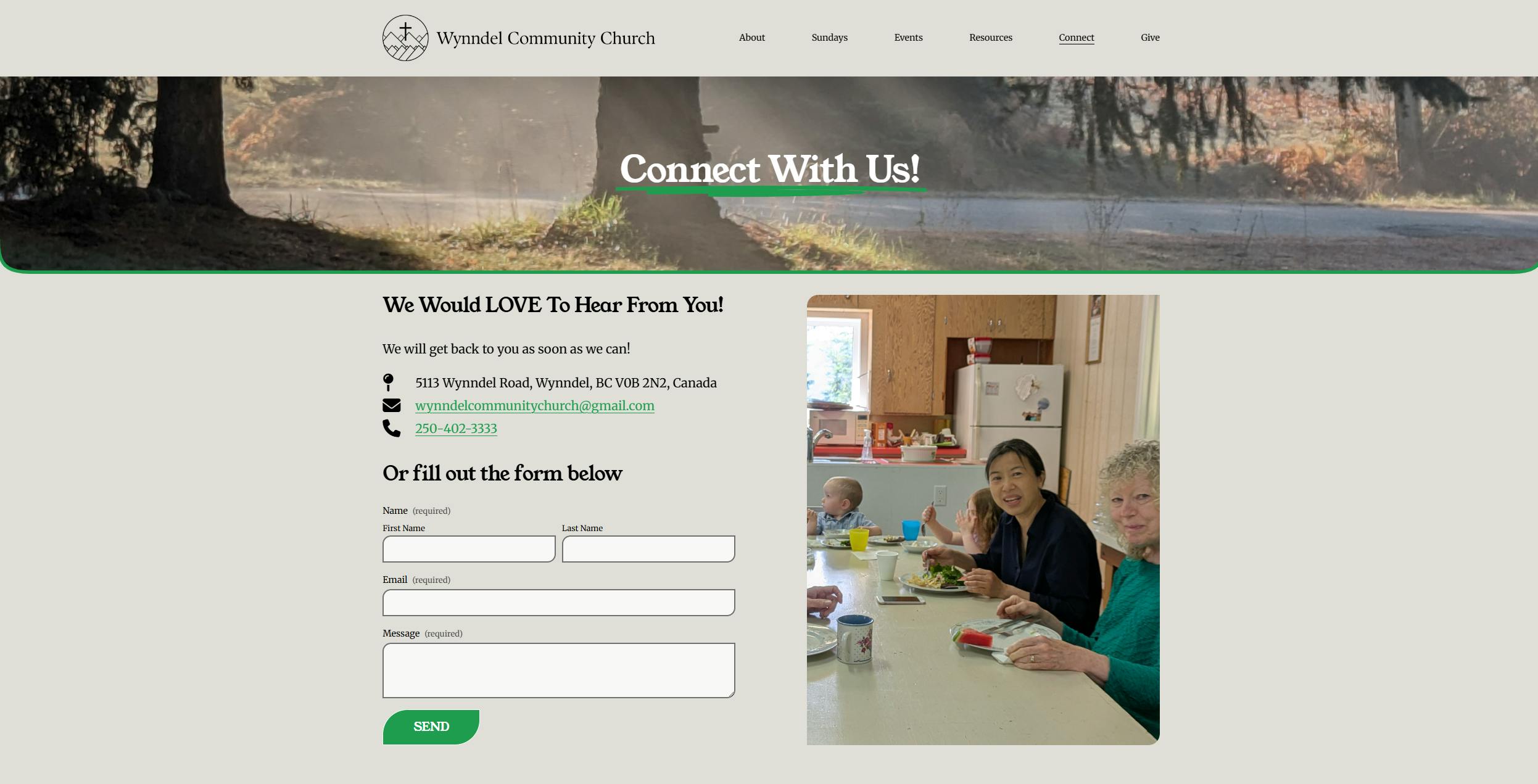 Connect Page of Wynndel Community Church. It shows a picture of 2 ladies and 2 kids at a table having a meal smiling at the camera!