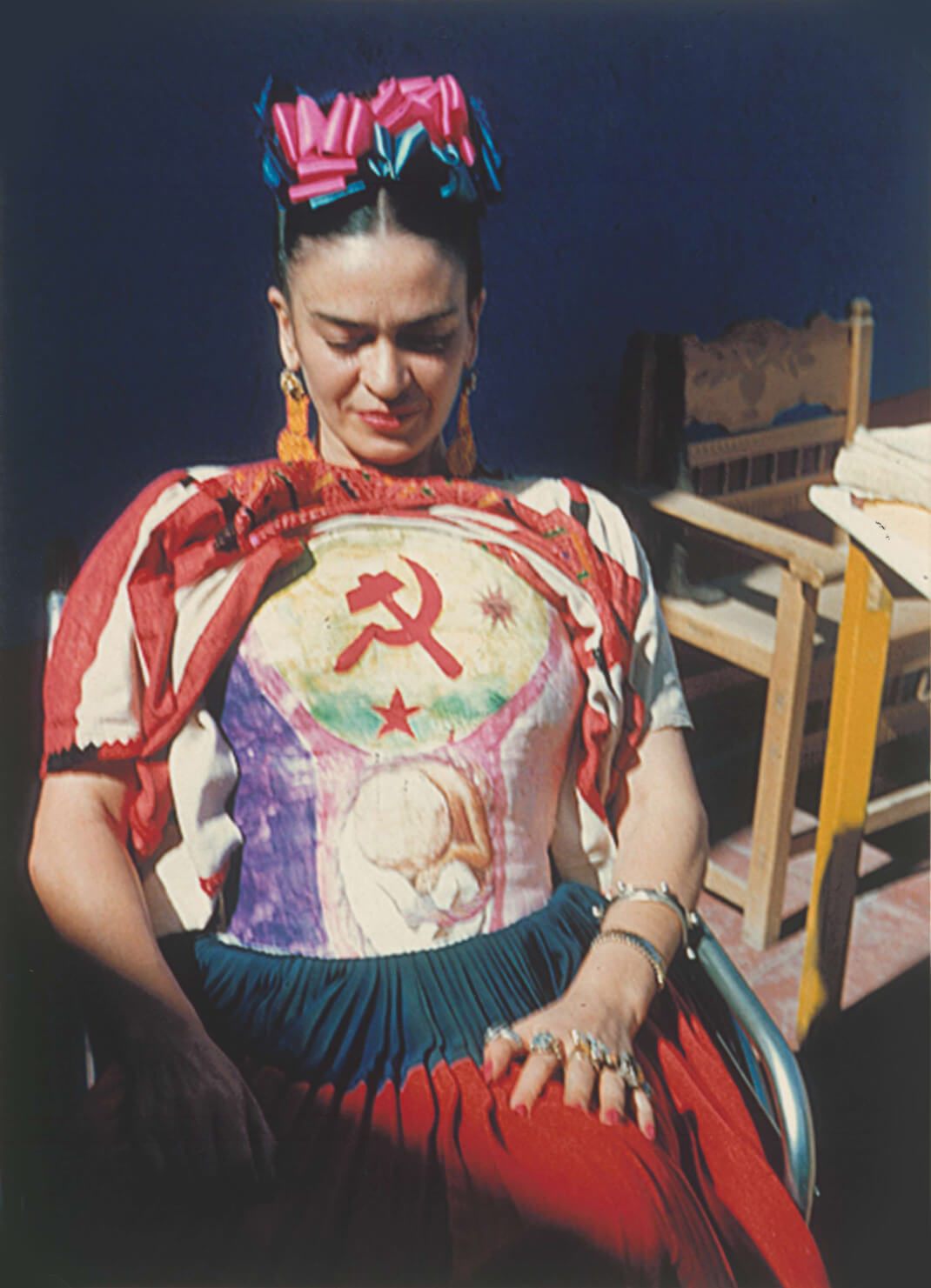 Frida Kahlo en corset