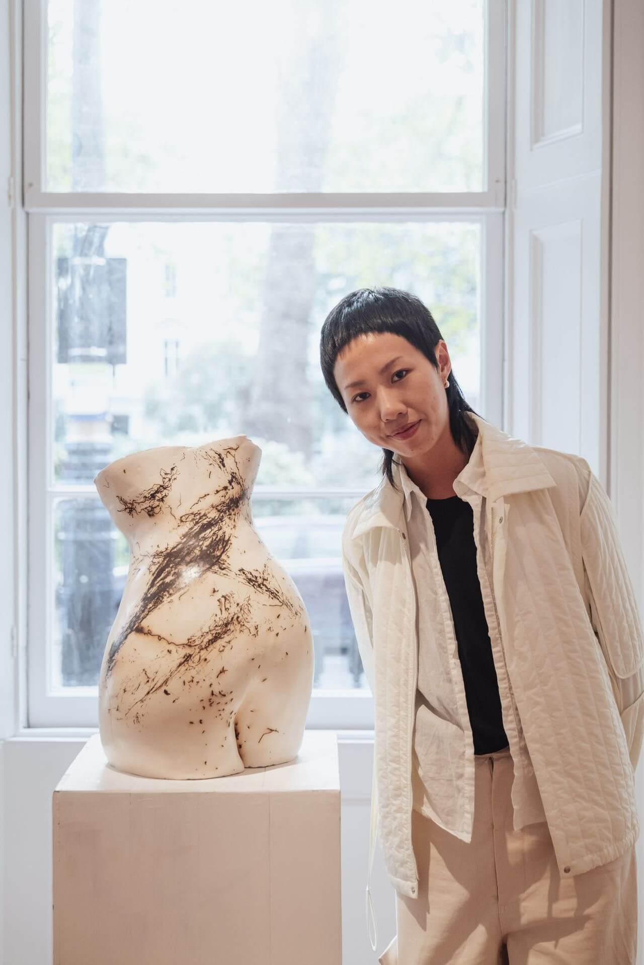 Portrait of Linjing Peng_Photograph credit @Yanli Tao (Leon), courtesy of @VermillonPartners