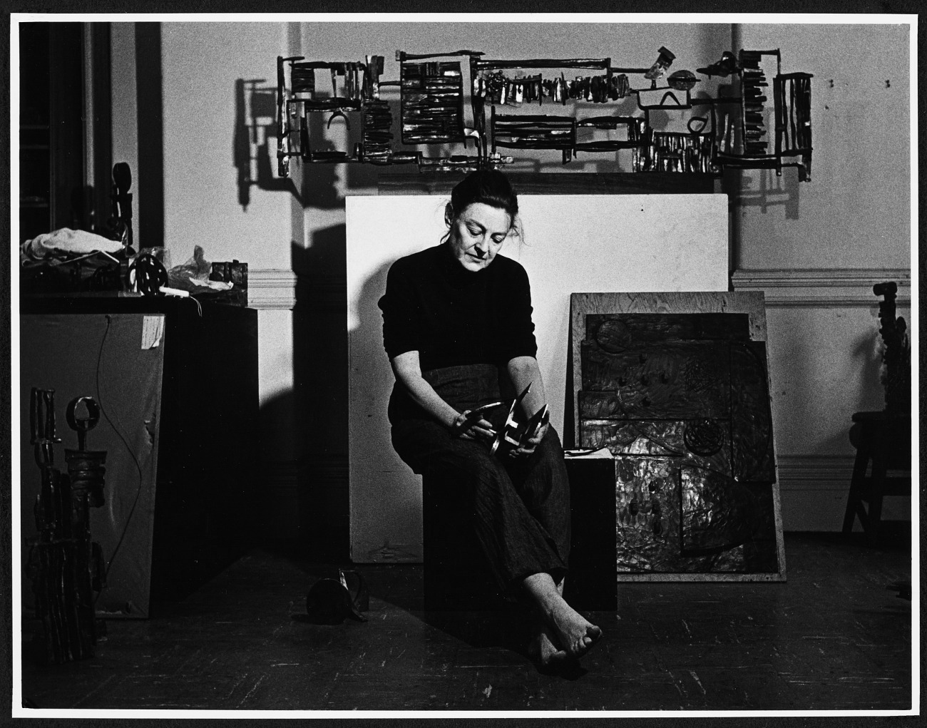 Portrait of Dorothy Dehner courtesy of Smithsonian Archives of American Art
