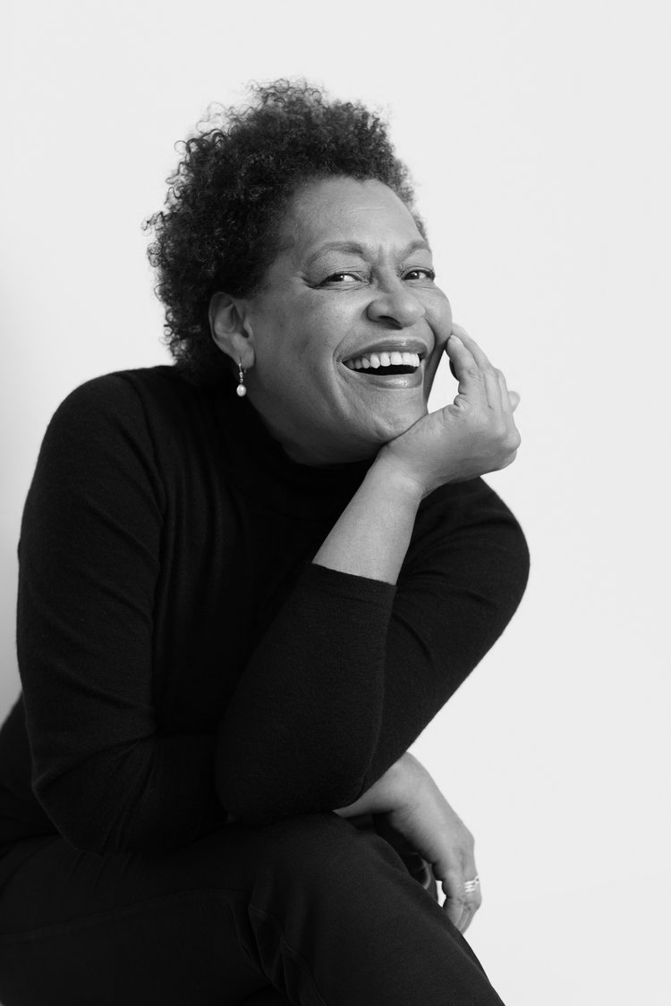 Carrie Mae Weems Courtesy of the artist's site