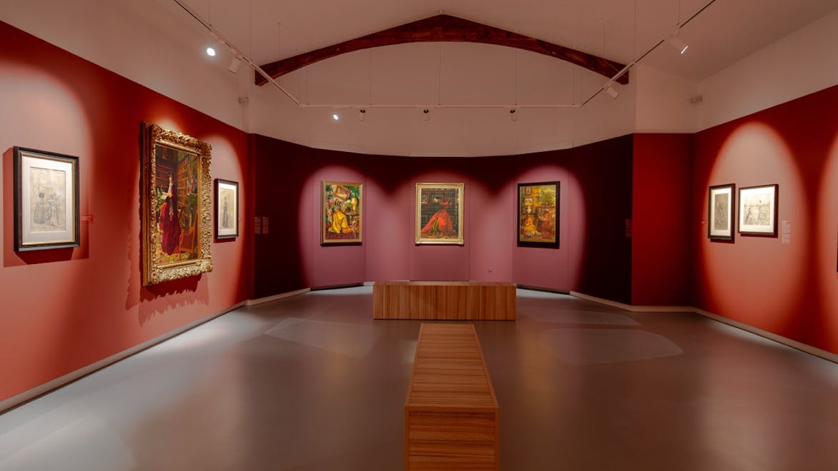 Vue de la galerie 2 de l'exposition Reminiscence au FAMM. Photo Jérôme Kelagopian