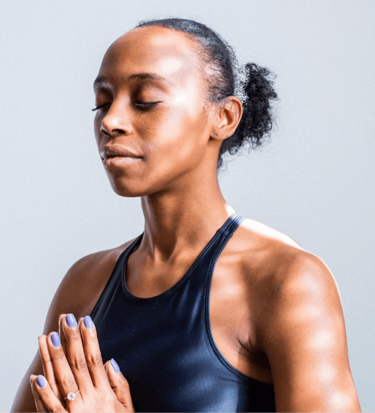 A women meditating peacefully