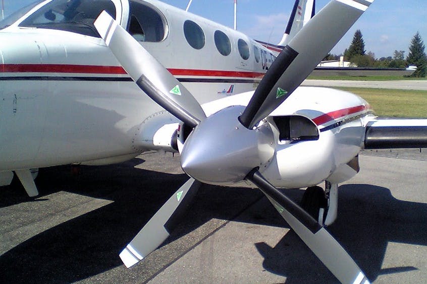 Cessna-C340A-PrivateFly-CC-AA2245